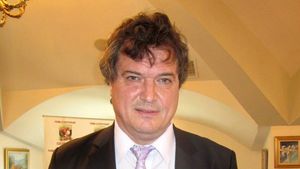 Sorin Răducanu i-a găsit o nouă poreclă lui Dumitru Dragomir: „Este Jackie Chan de România. A fost și președinte LPF și parlamentar. Cum se poate așa ceva?" | VIDEO EXCLUSIV ProSport Live