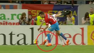 Avram i-a refuzat FCSB-ului un penalty. Verdictul lui Crăciunescu: "Nu e prima dată când nu vede"
