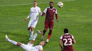 Situație explozivă! CFR riscă să piardă titlul în aceste zile! Meciul cu Botoșani e în aer: DSP Cluj, factorul-cheie pentru echipa lui Neluțu Varga. EXCLUSIV