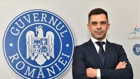 Eduard Novak, obligat să vadă la televizor meciul Atletico - Chelsea. „Nu am primit invitație”. Ministrul Tineretului și Sportului, mesaj pentru fanii români care vor pe stadioane