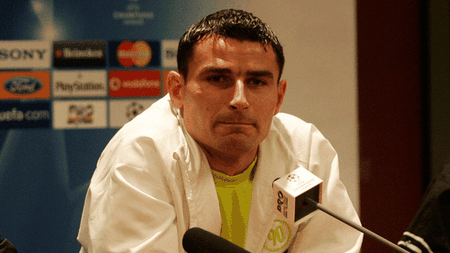 "Îi țin pumnii lui Lucescu diseară!"