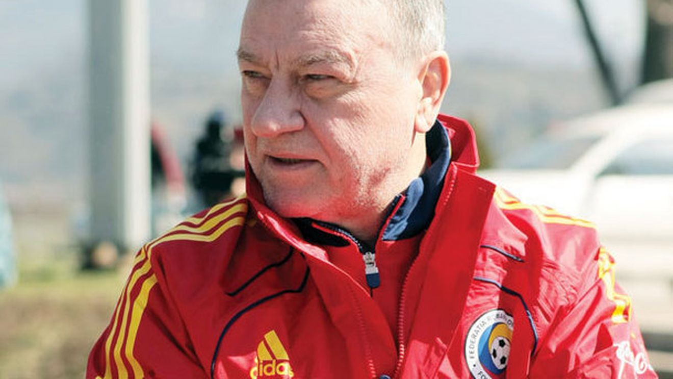 Sandu îl face praf pe Răzvan:** "În ultima lună, Lucescu a făcut lotul Rapidului! Din cauza lui l-am pierdut pe Olăroiu!"