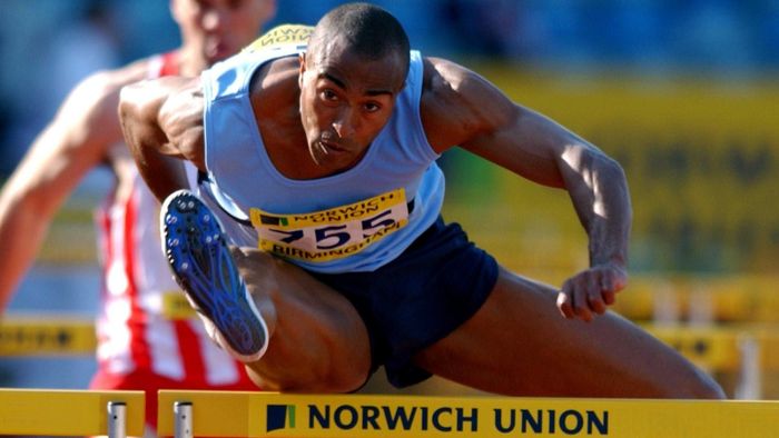 "Sunt gay!" Dezvăluirea în direct făcută de unul dintre cei mai valoroși atleți din toate timpurile, în prezent comentator BBC. Collin Jackson i-a fost adversar recordmenului României la 110 m garduri, George Boroi 