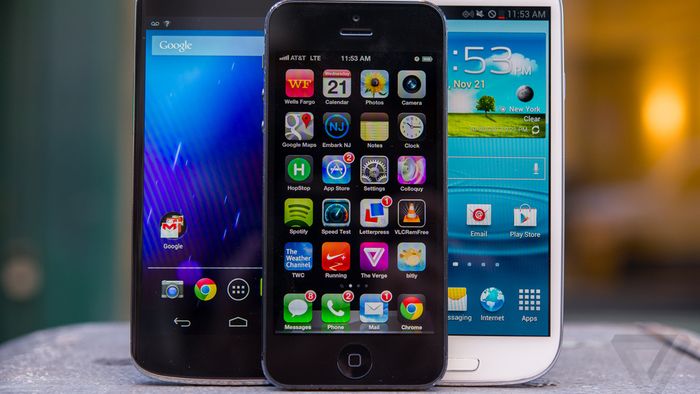 Mai ai curaj să îți deblochezi smartphone-ul?** Cea mai dură lege a intrat în vigoare