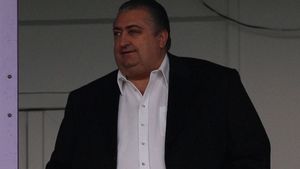 Iancu: "Dinamo poate pierde la masa verde dacă îl folosește pe Cristea cu Steaua"