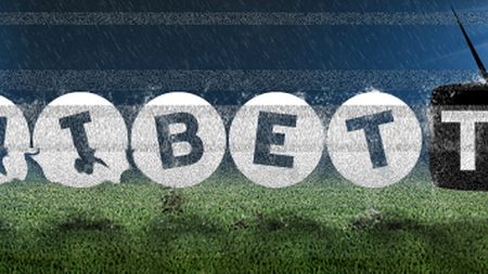 Urmareste GRATUIT la UNIBET TV meciul LIVE: Real Madrid - Barcelona