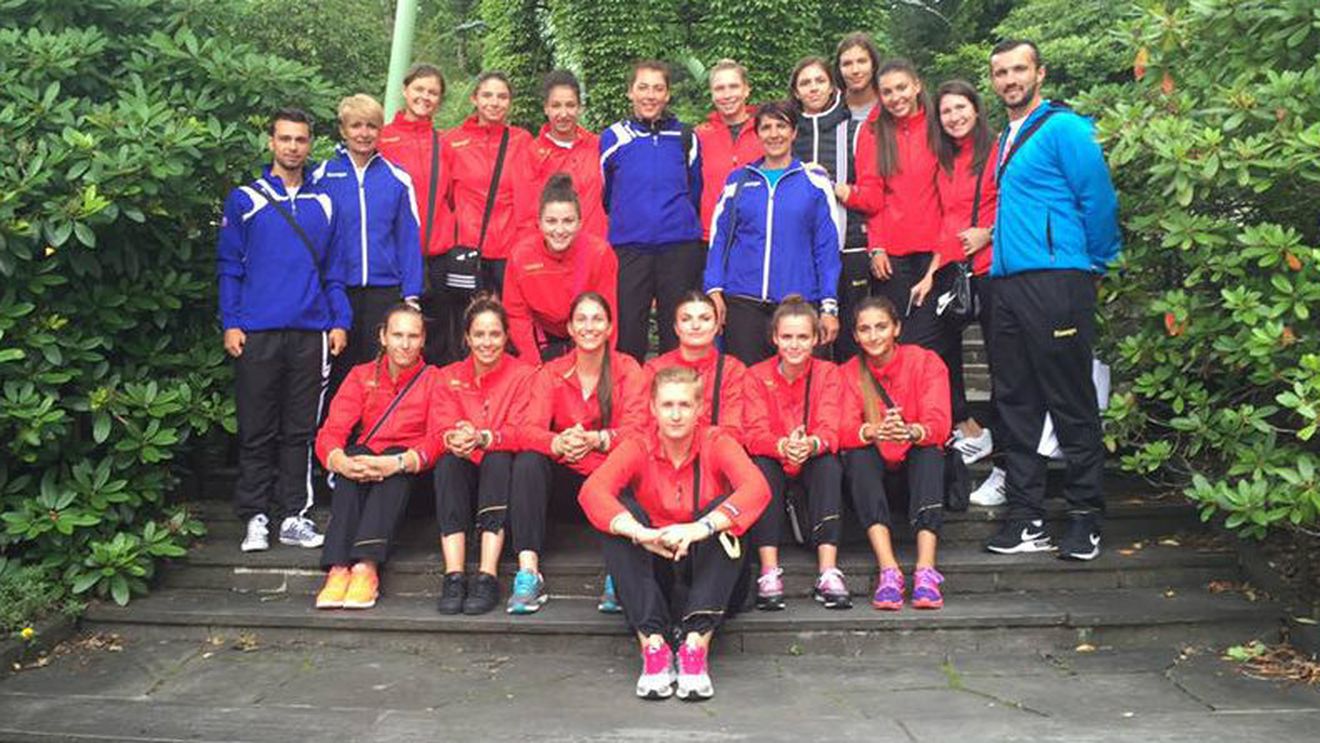 Naționala de junioare pregătește Mondialul din Slovacia la Open-ul European de la Goteborg. În primele jocuri, România - Norvegia 17-19 și România - Islanda 16-12