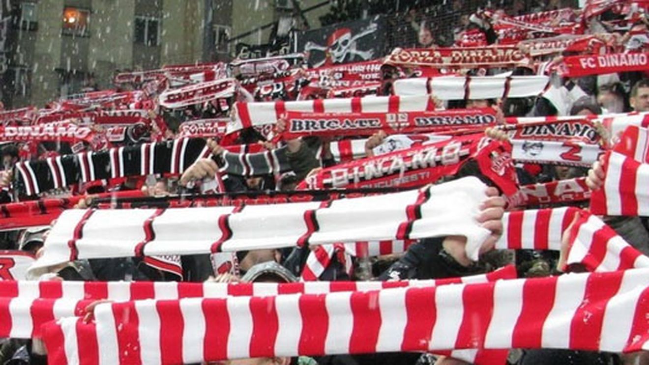 LPF și-a pregătit strategia pentru revenirea fanilor pe stadioanele din România. „Cu spectatori în play-off!” Ce se întâmplă dacă Raed Arafat refuză