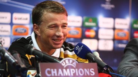 Cum a câștigat Dan Petrescu titlul cu Unirea? Era un TIRAN în vestiar:** "Nu ne băga în lot dacă nu știam numele adversarilor!"