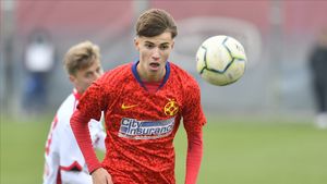 Octavian Popescu, atitudine de golan! Cum reacționează „perla” FCSB-ului în timpul meciurilor. „E trist pentru el. Nu mi-am imaginat!”