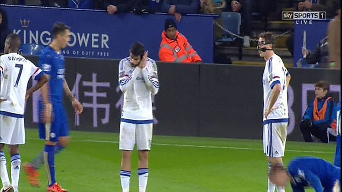 "Ce faceți, DORMIȚI?!" FOTO | Imagini incredibile de la ultima umilință suferită de Chelsea. Diego Costa, făcut praf după această reacție jenantă