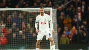 Asta e nota primită de Radu Drăgușin de la SofaScore pentru prestația din Aston Villa -Tottenham! S-au lămurit de evoluția românului după o repriză