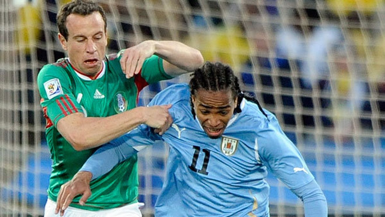 Uruguay, ce culoar! Alvaro Pereira e incert pentru meciul din optimi