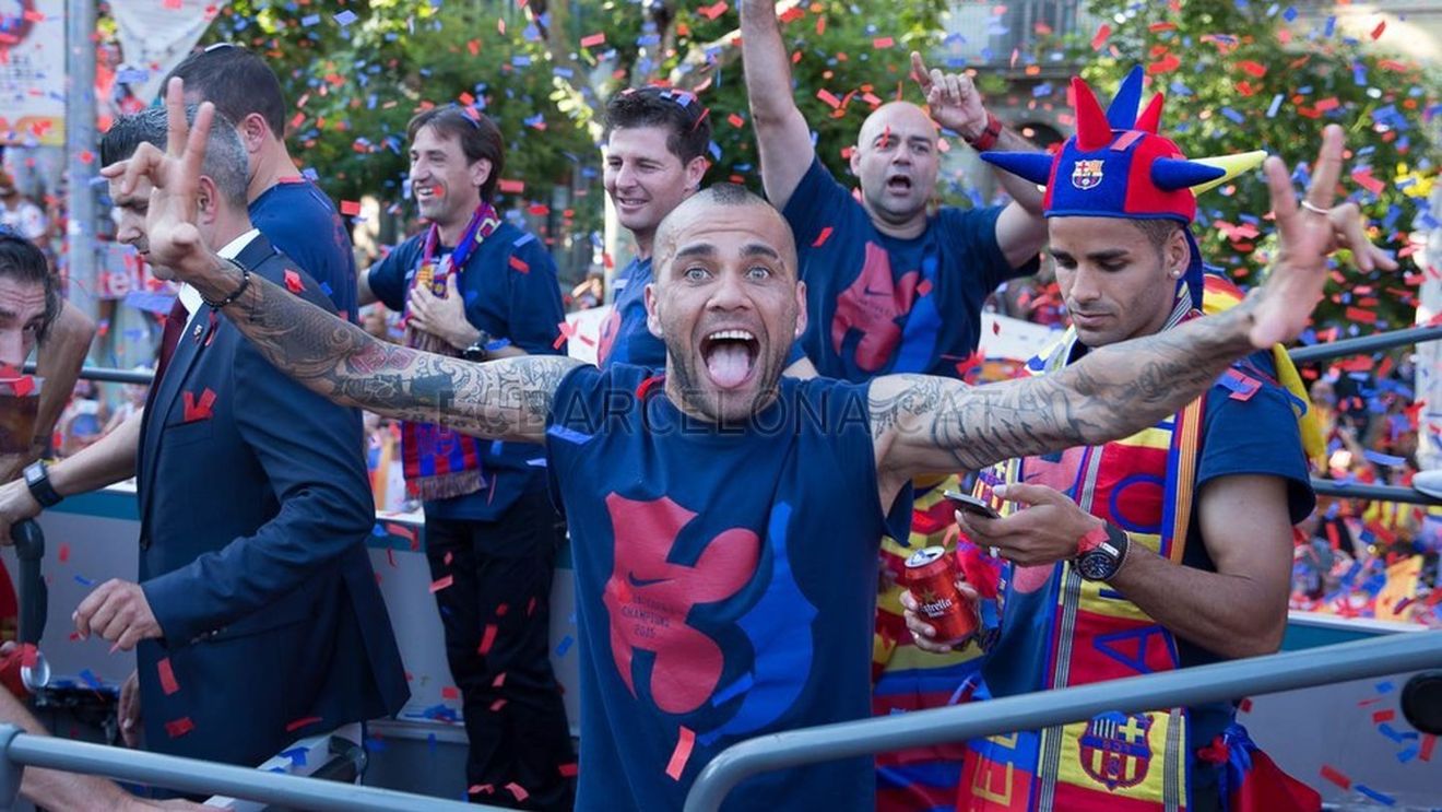 Răsturnare de situație! Dani Alves și-a prelungit contractul cu Barcelona