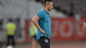 Patru înfrângeri la rând, însă există și o parte bună. Ilie Poenaru: "Mă bucur că am dominat-o pe Dinamo" + ce spune antrenorul echipei din Clinceni despre arbitraj: "Au lucrat la eșecul nostru"