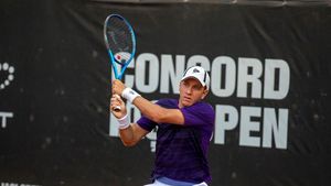 Luca Preda și Filip Jianu, în optimi la Concord Iași Open. Preda a obținut victoria carierei, în fața unui adversar situat cu aproape 600 de locuri mai sus în clasamentul mondial. Stan Wawrinka a făcut spectacol pe zgura de la Ciric