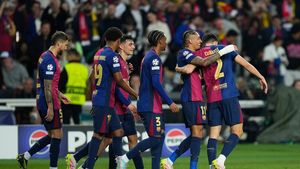 Presa catalană e în extaz: „O Barcelona de pe altă planetă a distrus-o pe Dortmund”