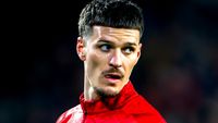 Olandezii anunță: ”Dennis Man, pe picior de plecare de la PSV!”. Suma vehiculată e uriașă