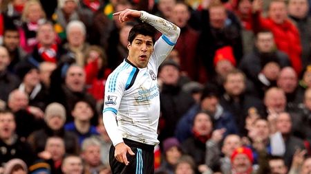 Prima reacție a lui Suarez după ce și-a pus toată Anglia în cap:** "Nimic nu e ceea ce pare! Sunt dezamăgit!"