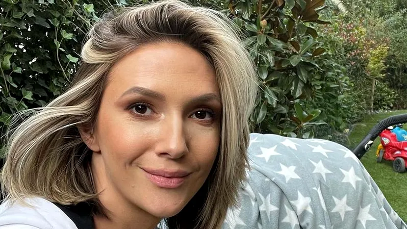 Adela Popescu a ratat vacanța la Roma. A făcut atac de panică în avion