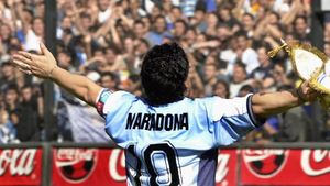 Balonul partidei Argentina-Anglia, meciul cu „mâna lui Dumnezeu", s-a vândut la licitație după 36 de ani! Suma e una amețitoare