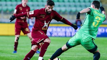 "A fost un adevărat maestru!". Cuvinte frumoase din toate părțile pentru Enache după debutul la Rubin Kazan: "E greu de spus ce a făcut atât de rău încât să-i fie arătată ușa"