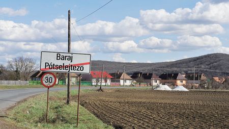 Economia lor, barajul nostru! Șanse egale la fotbal, dar pe terenul economiei, Ungaria conduce cu mai puțini jucători