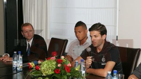 Andrea Stramaccioni vede numai dezavantaje înaintea primei manșe cu Vaslui:** "Prea departe, prea necunoscut!" FOTO Primele imagini cu Inter în România