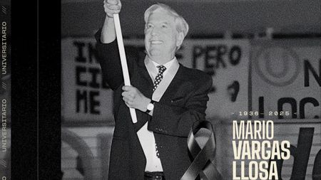 A murit Mario Vargas Llosa la 89 de ani. Era fanul uriaş al unei echipe de fotbal, care a umplut pentru el un stadion de 80.000 de locuri când a luat premiul Nobel pentru Literatură