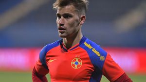 Darius Olaru, ironii înaintea derby-ului FCSB - Rapid. „Un meci ca oricare altul!”