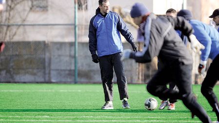 A trecut la comandă