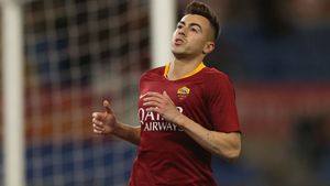 A mai plecat un "roman". VIDEO | El Shaarawy a lăsat Serie A pentru milioanele chinezilor. 40 de milioane de euro pe trei sezoane va câștiga atacantul 