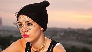 Iubita lui Patrick Schwarzenegger , o nouă apariție bizară. FOTO INCREDIBIL