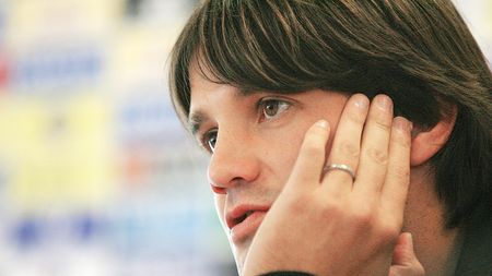 Chivu riscă totul cu Franța!