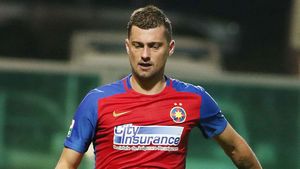 Tamaș, după revederea cu fanii lui Dinamo: "Nu am învățat nicio înjurătură nouă astăzi, le știam pe toate". Fundașul Stelei e optimist: "Câștigăm returul și mergem în finală"