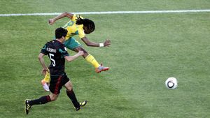 Mexic a fost peste Africa de Sud, Tshabalala-omul meciului!** Vezi cifrele primei partide a CM!