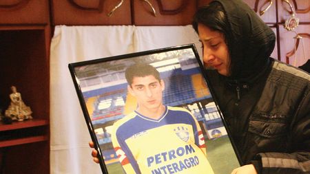 Drama lui Marian Pârșă:** "Vreau să plec, mă cheamă să semnez!"