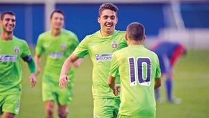 Dinamo, încă o lovitură de proporții! Crescut de FCSB, Răzvan Grădinaru va juca în „Ștefan cel Mare”. Prima reacție a fotbalistului: „Toată familia mea este dinamovistă!”