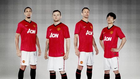 Nike, dispusă să plătească 600 de milioane de dolari pentru prelungirea contractului cu Manchester United