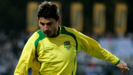 Sabou împreună cu alți coechipieri,  la echipa a doua a FC Vaslui