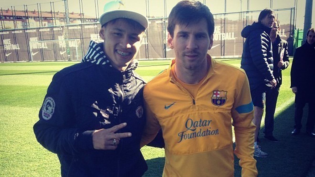 "E cel mai bun din lume, e idolul meu!"** Pe cine au văzut fanii alături de Messi. Catalanii și-au dat coate! FOTO Poza care a pus pe jar Barcelona