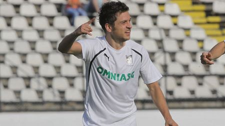 Becali anunță încă un transfer:** "Bălan rămâne pe listă! Mai aducem un atacant"