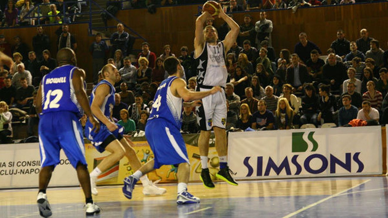 Gaz pe foc! Clujenii și-au consolidat poziția secundă!** "U" Mobitelco - Gaz Metan 91-80