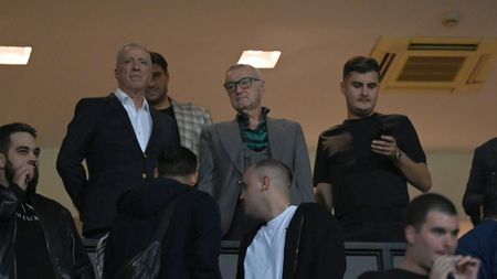 Gigi Becali şi-a dezvăluit decizia cu câteva ore înainte de Revelion. Cei doi fotbalişti de la FCSB au aflat-o de la TV, unde patronul a intrat în direct: "O să vedeți"