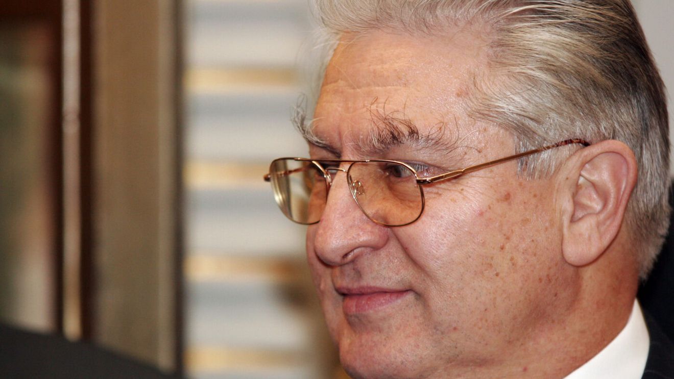 Doctorul Vlad Ciurea dezvăluie lichidul cu proprietăți spectaculoase pentru sănătatea organismului! „Face foarte bine! Eu pledez pentru ea”