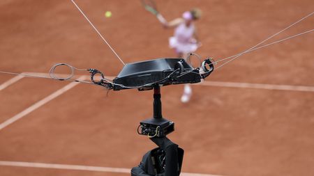 Cine transmite la TV Sorana Cîrstea - Mirra Andreeva. Meciul din sferturile Roland Garros e marți, 2 iunie 2026, de la ora 12:00