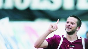 Lazăr și Bozovic refuză prelungirea contractelor!** Vezi culisele negocierilor