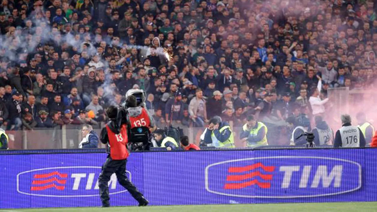 Doi suporteri ai echipei Napoli, interziși pe stadion după incidentele de la finala Cupei Italiei