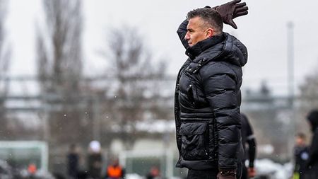 Daniel Pancu revine asupra declarațiilor "tari" date sâmbătă: "Îmi cer scuze, n-o să mai vedeți niciodată așa ceva de la mine". Mutarea de urgență pe care o cere la Rapid: "Am mare nevoie de un om ca el"