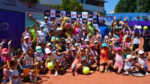 BRD Bucharest Open | Mihaela Buzărnescu, vedetă la "ziua copiilor"